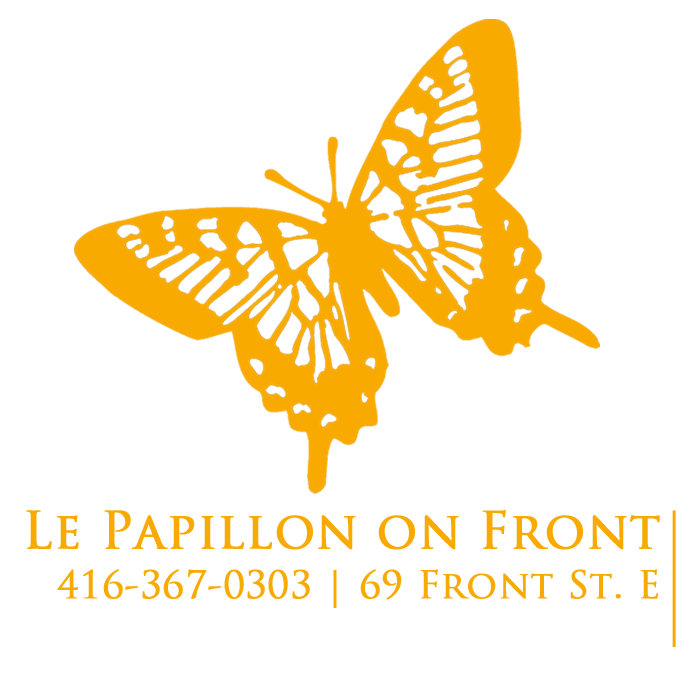 Le Papillon on Front